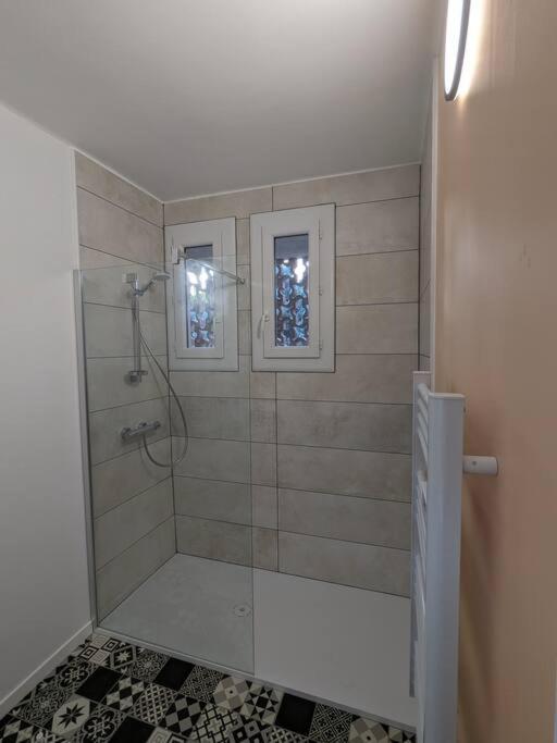 Appartment - Vue Imprenable Sur La Cite Medievale - Parking Gratuit - Climatise Carcasona Exterior foto